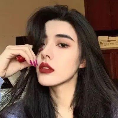 新闻女王国语